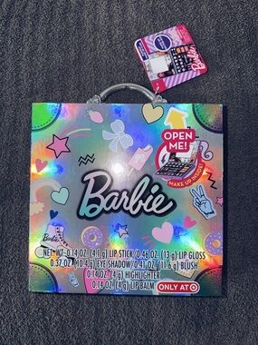 Barbie Kids Fashion Pretend Play 29 Piece Makeup Case